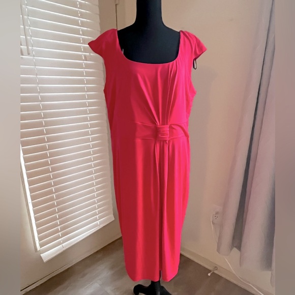 Hot pink mock tie dress - Picture 1 of 6